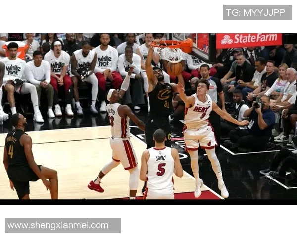 爵士与热火精彩对决完整视频回顾尽享篮球盛宴与精彩瞬间 爵士与热火精彩对决完整视频回顾尽享篮球盛宴与精彩瞬间